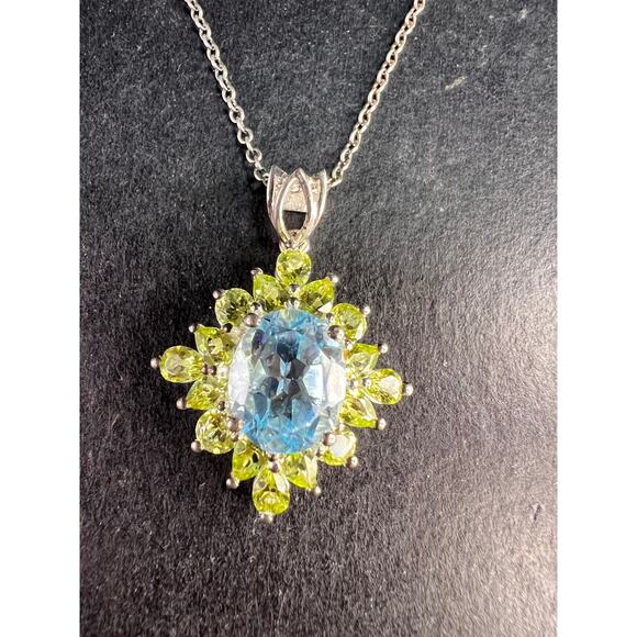 Vintage Blue Topaz & Peridot Sunburst Pendant Necklace – HT Sterling Silver - Picture 16 of 16